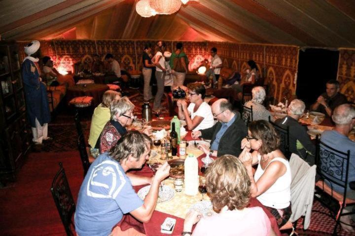 Merzouga Sahara Luxury Camp Bagian luar foto