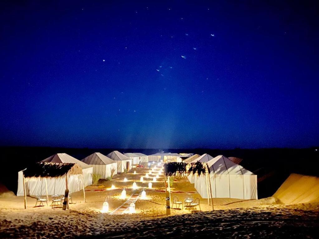 Merzouga Sahara Luxury Camp Bagian luar foto